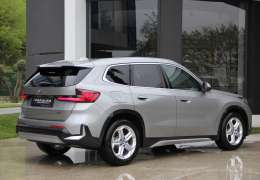 2024 BMW İX1 TABA DERİ KOLTUK+HAFIZA+NAVG+20KDV