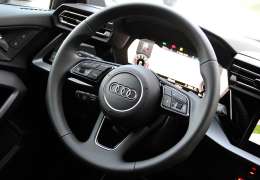 2025 AUDİ A3 ISITMA+SİYAHDERİ+KÖRNKTA+NAVGSYN