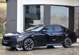 2025 BMW EDİTİON M PRO+A.AKS+21JANT+SHADOW+KARBON 