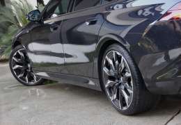 2025 BMW EDİTİON M PRO+A.AKS+21JANT+SHADOW+KARBON 