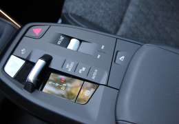 2025 BMW İX1 XLİNE NAVGİSYN+HAFIZA BOYASIZ 