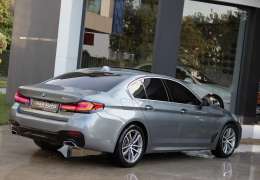 2017 BMW 5.20d YENİ MAKYAJ M SPORT GRİ/İÇ BEYAZ
