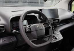 2026 TOYOTA PROACE CİTY OTOMATİK BOYASIZ %20FATURA