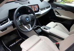 2024 BMW İX1 XLİNE DERİ KOLTUK+HAFIZA+NAVG