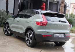 2022 VOLVO XC40 P6 ELEKTİRİKLİ 